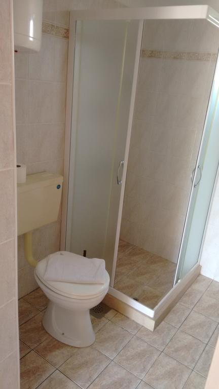 Apartments Vukas لومباردا الغرفة الصورة