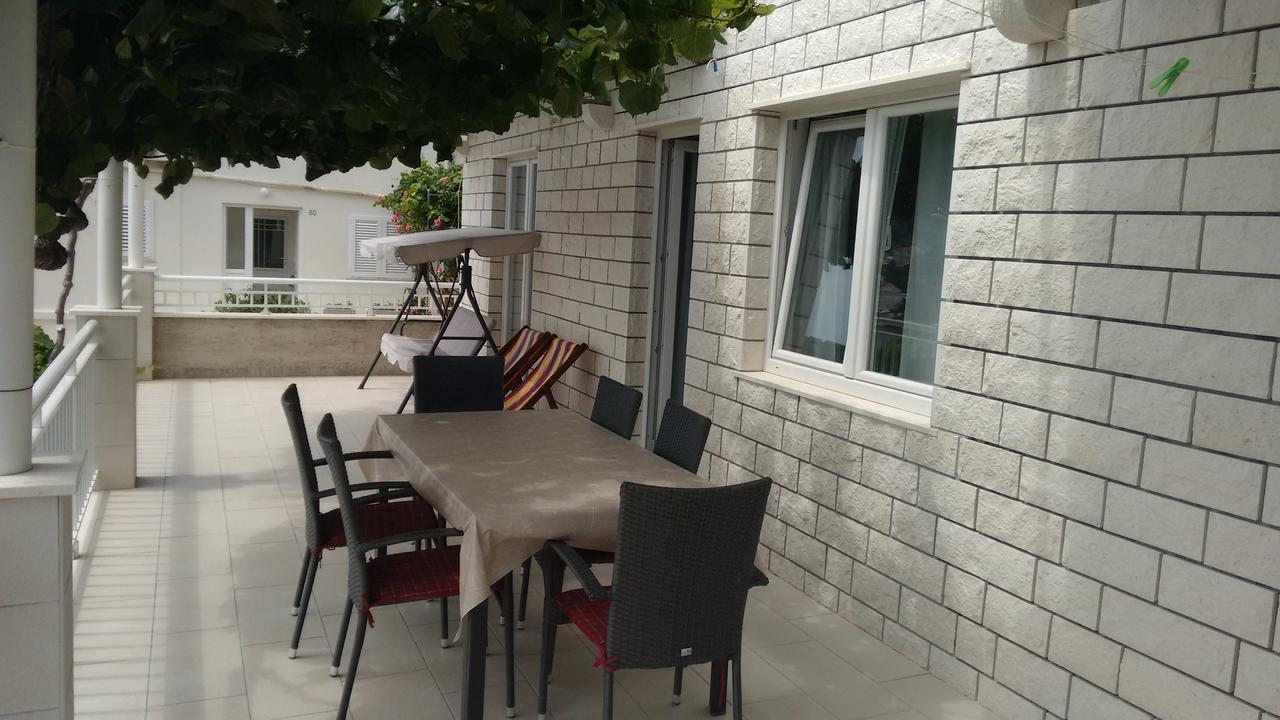 Apartments Vukas لومباردا المظهر الخارجي الصورة